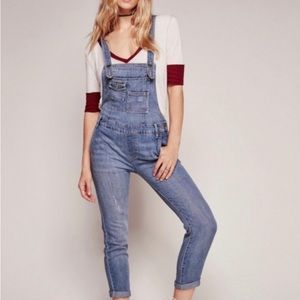 Free People Perfect Brady Slim/Skinny Overalls Size 28 Medium Wash Washed Denim
